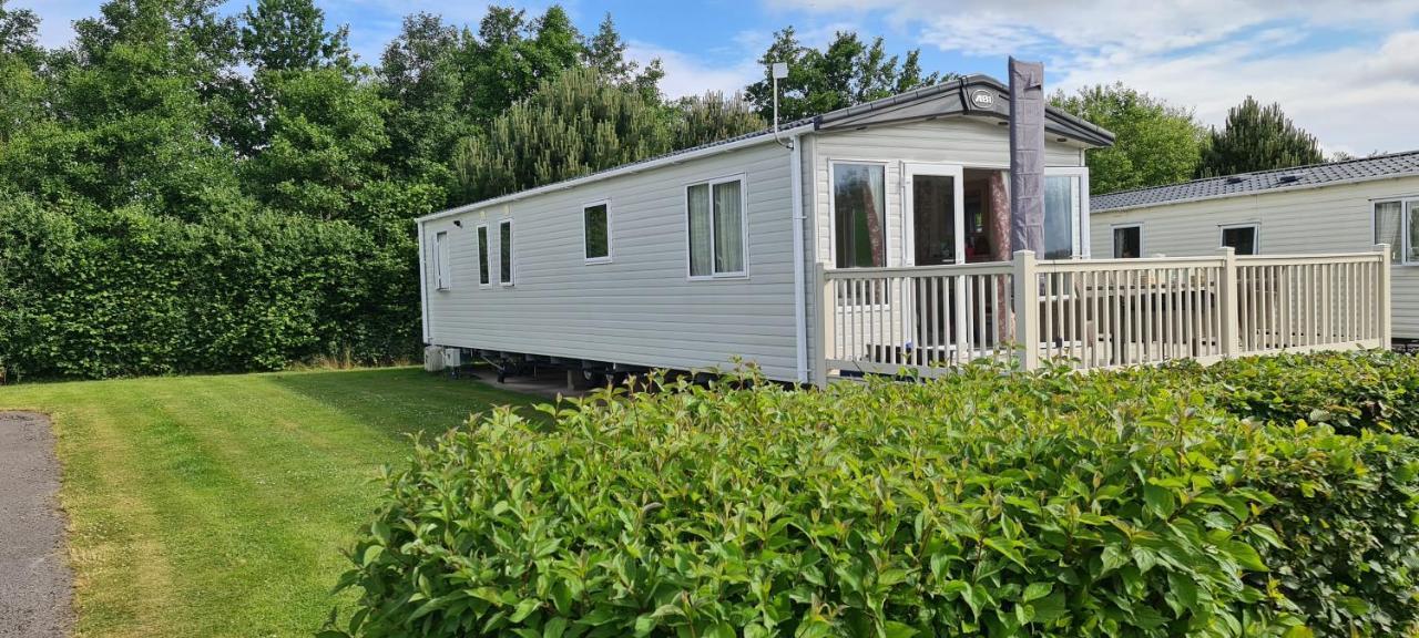 Lake District Prestige Caravan, 3 Bedrooms, Sleeps 8 On Haven Holiday Park Flookburgh Exterior foto